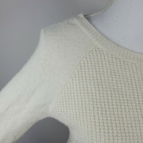 J Crew Cream Waffle Knit merino wool Sweater Size M - Picture 3 of 9